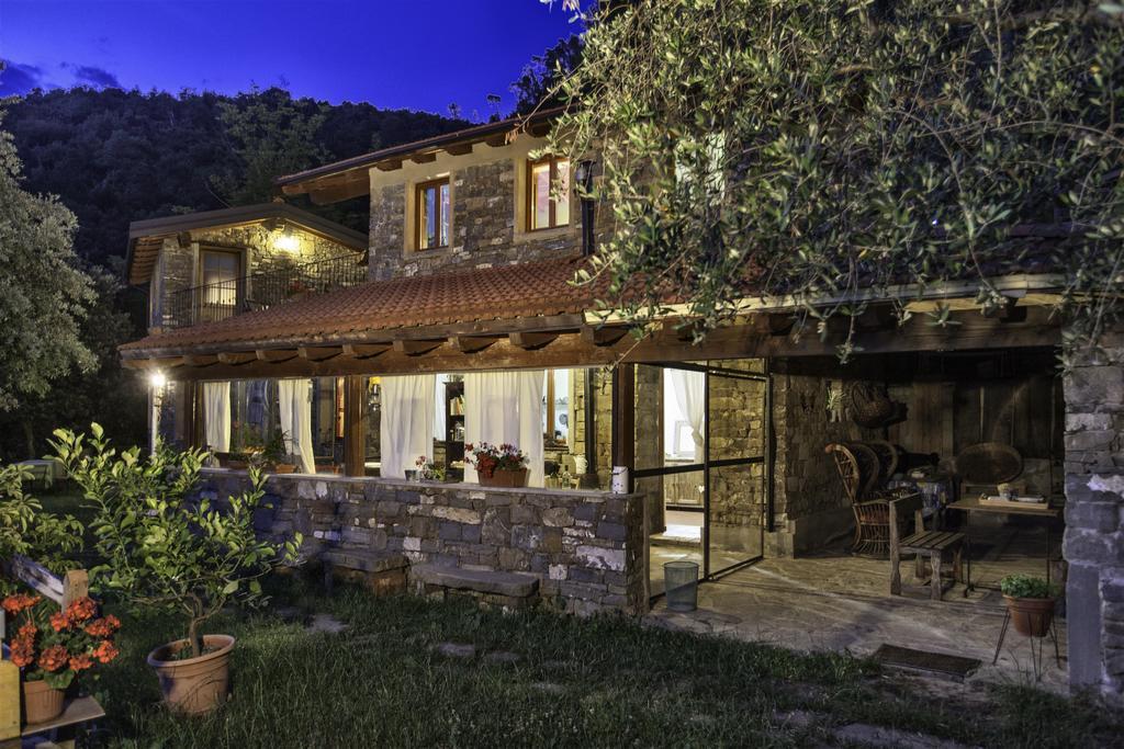 Agriturismo Terre Del Mistero Apricale Exterior foto