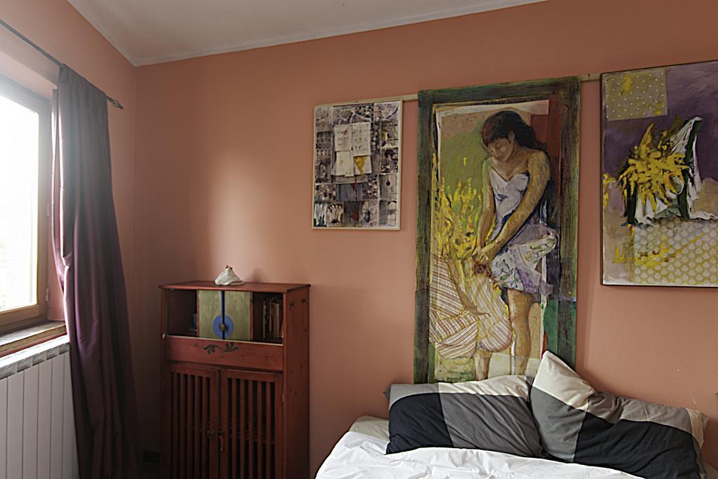 Agriturismo Terre Del Mistero Apricale Habitación foto